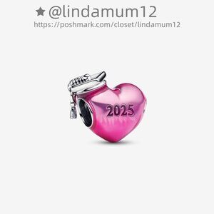 Pandora Graduation 2025 Heart Charm